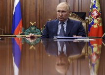 Tanjug/Mikhail Klimentyev, Sputnik, Kremlin Pool Photo via AP